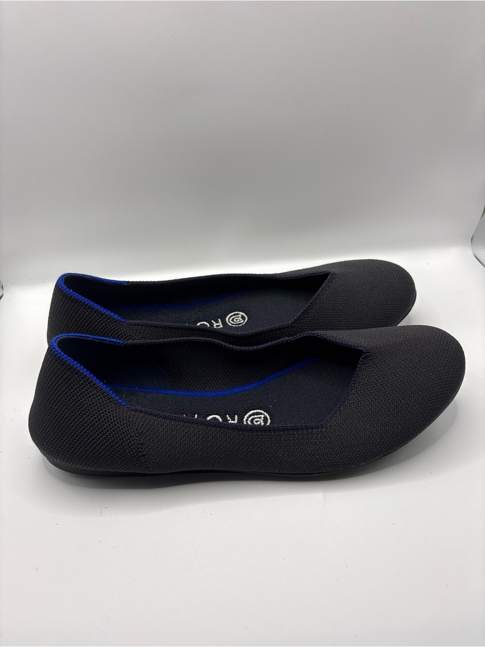 Rothys Black Herringbone Ballet Knit Flats
Womens Size 7.5